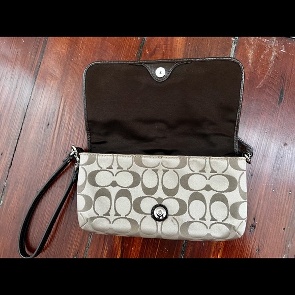 Coach Wristlet - Picture 2 of 3